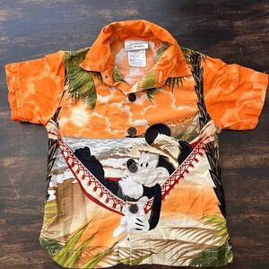 Walt Disney XXS button-down short sleeve shirt.